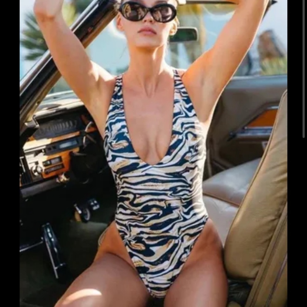 COPY - NWT SKATIE SWIMSUIT